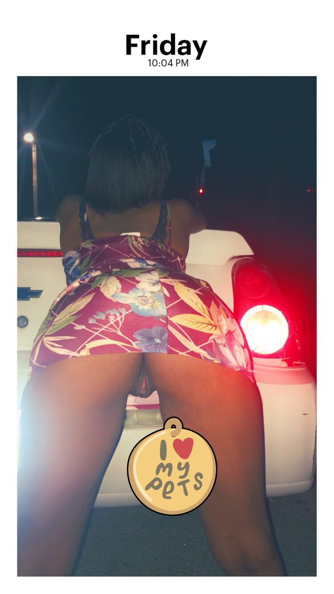 MzDrippinKitty's tweet photo. I wanna get to 1,000 followers 😝 Let’s retweet guys and get me there 😘 #Goals #ShePretty https://t.co/Y1HyZd6Ctg