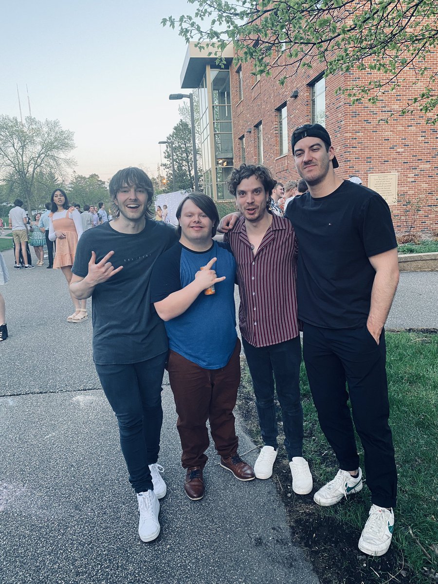 I meant these awesome guys at Bethel and play some music to all of us out loud Rocking it loud and having fun this is going to be my last summer at Bethel this 1st year