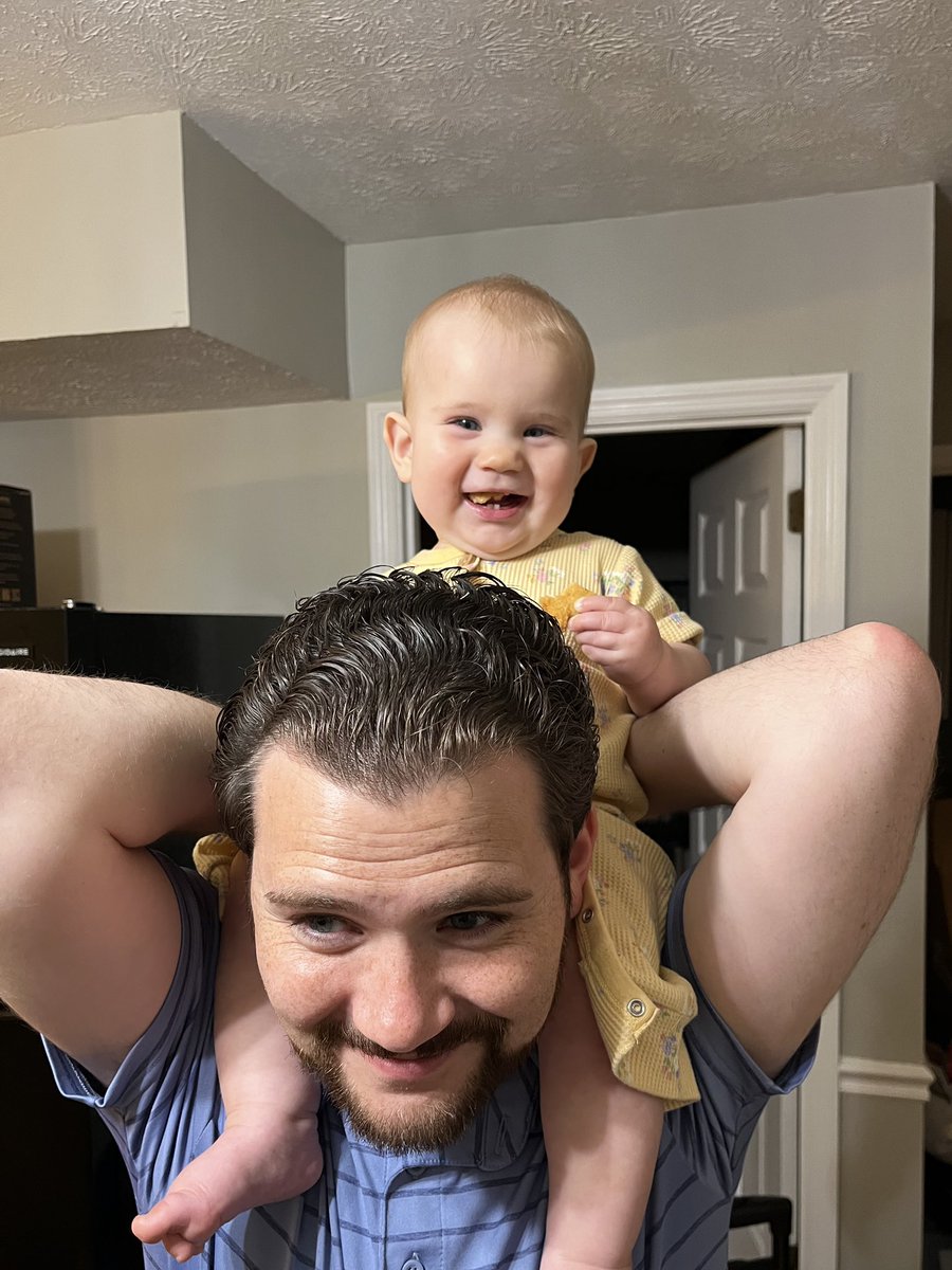 It’s good to be home after a great couple of days in Cleveland. Safe to say this little girl missed riding horsey while she eats her chicken nuggets 🤣