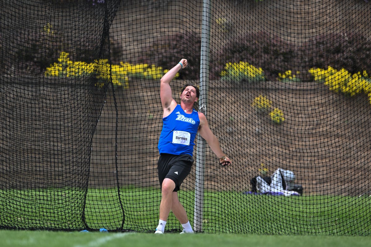 Drake_TFXC's tweet photo. 𝐌𝐕𝐂 𝐎𝐮𝐭𝐝𝐨𝐨𝐫 𝐂𝐡𝐚𝐦𝐩𝐢𝐨𝐧𝐬𝐡𝐢𝐩𝐬 𝐅𝐫𝐢𝐝𝐚𝐲 𝐑𝐞𝐜𝐚𝐩

Drake dominates men's hammer throw, Will Tsai takes third in javelin while Isaac Basten &amp; Emilie Meyer qualify for 1500m final.

📰 https://t.co/QuByxWj929

📸 @kl6photo https://t.co/nTQVyE5ZxR