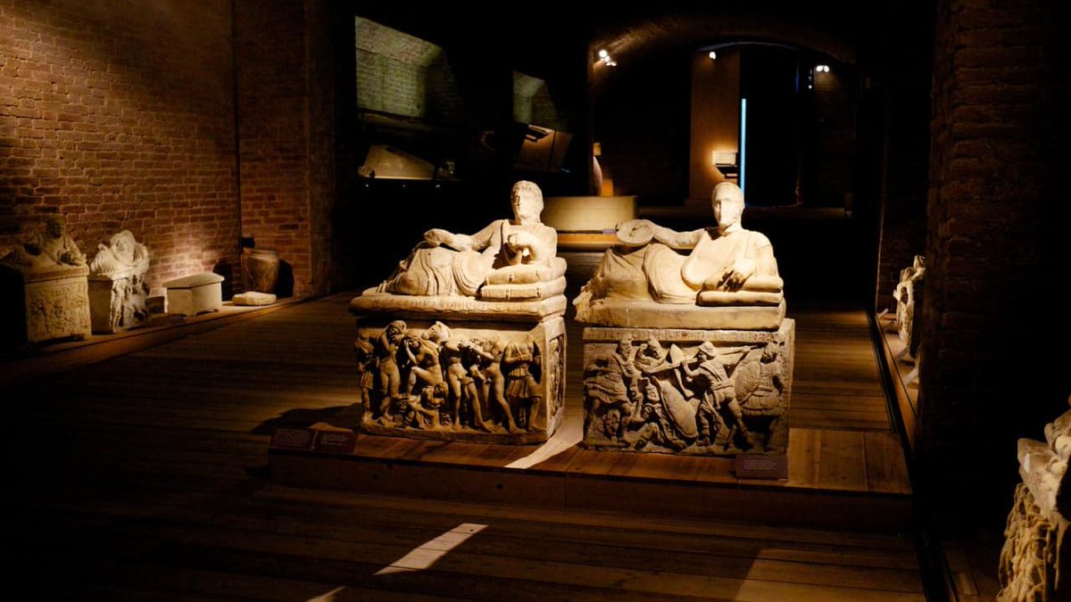 Torna a #Siena la “Notte dei Musei” visite gratuite ed eventi teatrali in notturna.
Vi aspetto questa sera per le aperture straordinarie di Pinacoteca, Museo Civico e Santa Maria della Scala

👉 comune.siena.it/node/2716

#NottedeiMusei #cultura #Eventi