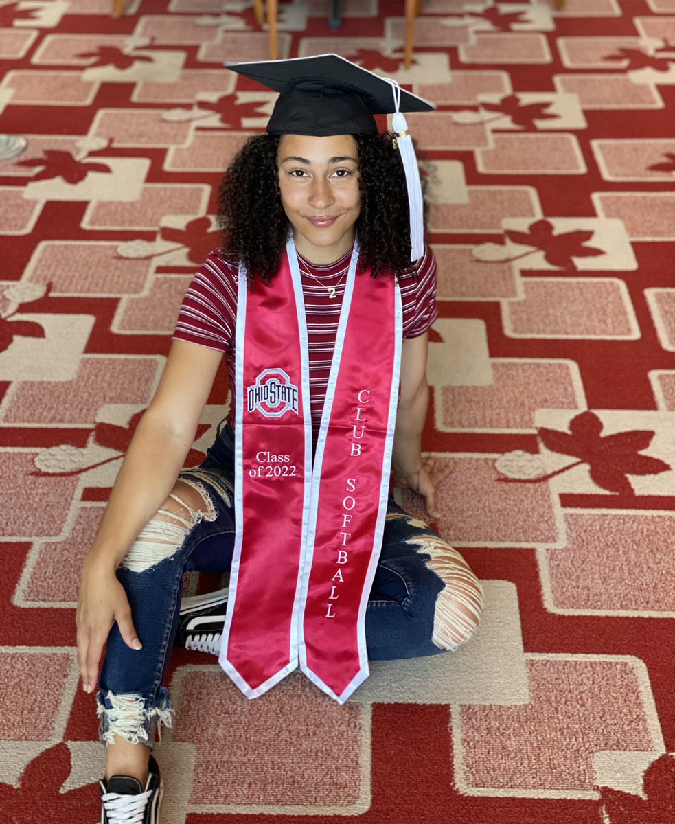 AydenReese's tweet photo. alumna.❤️ https://t.co/2JbQqSeogU
