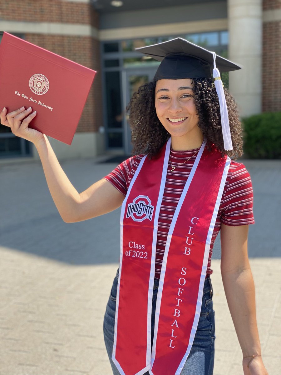 AydenReese's tweet photo. alumna.❤️ https://t.co/2JbQqSeogU