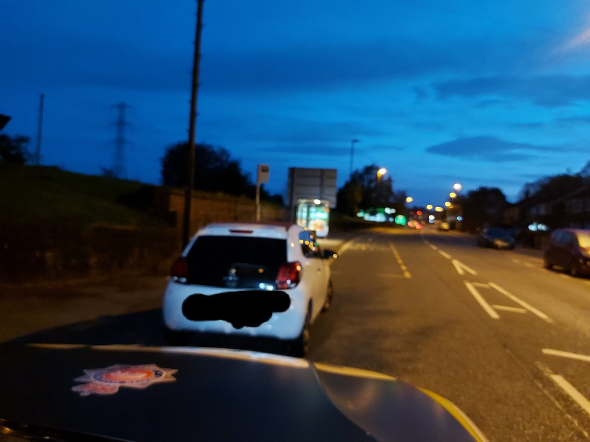 gmptraffic's tweet photo. This Peugeot passed #XTS8 at speed with no lights illuminated on Rochdale Rd, Middleton. The driver had no insurance so the vehicle was seized. #DriveInsured https://t.co/m0uMjGTGV2