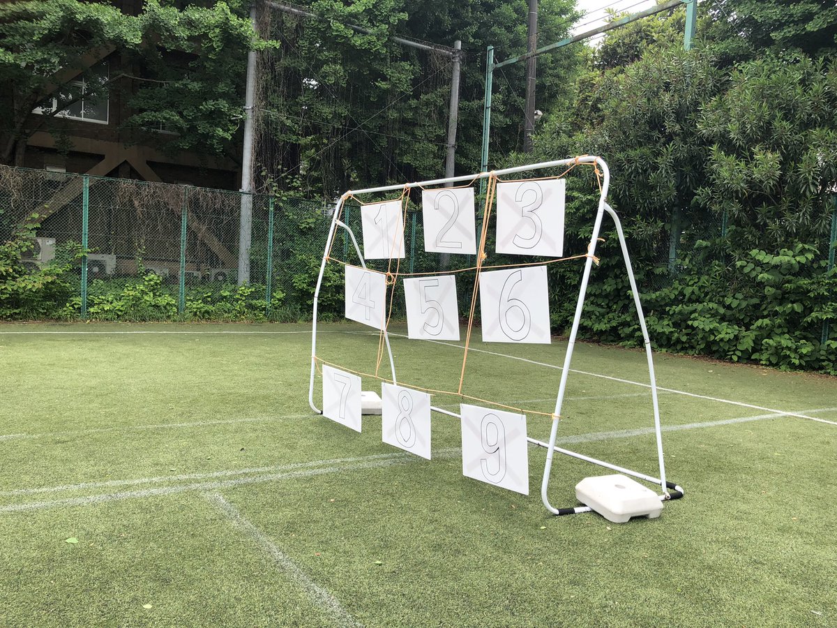fitty626's tweet photo. 本日は五月祭です！

弥生キャンパス農学部グラウンドにてキックターゲットをやってます！🦵⚽️🎯

豪華商品もありますよ…⁉️

#五月祭
#キックターゲット https://t.co/DEiTQiGmI0