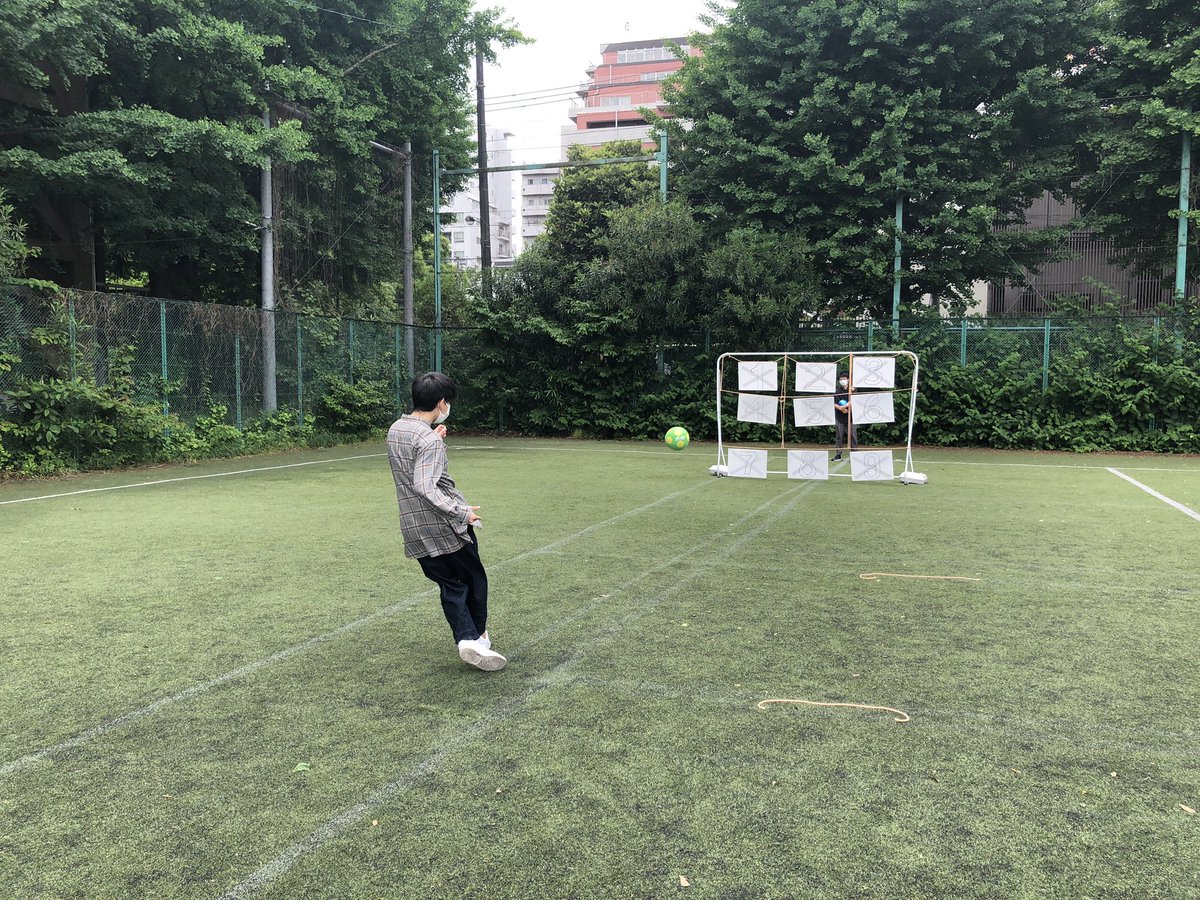 fitty626's tweet photo. 本日は五月祭です！

弥生キャンパス農学部グラウンドにてキックターゲットをやってます！🦵⚽️🎯

豪華商品もありますよ…⁉️

#五月祭
#キックターゲット https://t.co/DEiTQiGmI0