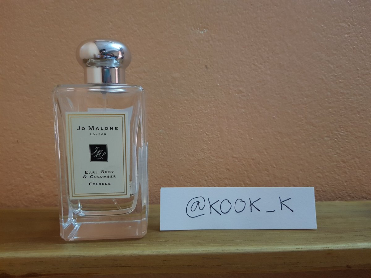 Kook_K's tweet photo. ส่งต่อน้ำหอมก้นขวด 
Jo malone earl grey &amp; cucumber
ป้ายคิงพาวเวอร์ 
เหลือ~15ml nobox

ราคา 690 บาทรวมส่งฟรีคะ

#น้ำหอมก้นขวด #น้ำหอมแบ่งขาย  #ส่งต่อคสอ #ส่งต่อน้ำหอม #รีวิวน้ำหอม  #kookperfume #พิมรี่พายขายทุกอย่าง #ripไอดอ #พร้อมส่ง #jomalone #น้ำหอมโจมาโลน #ส่งต่อสกินแคร์มือ2 https://t.co/A2M6athclU
