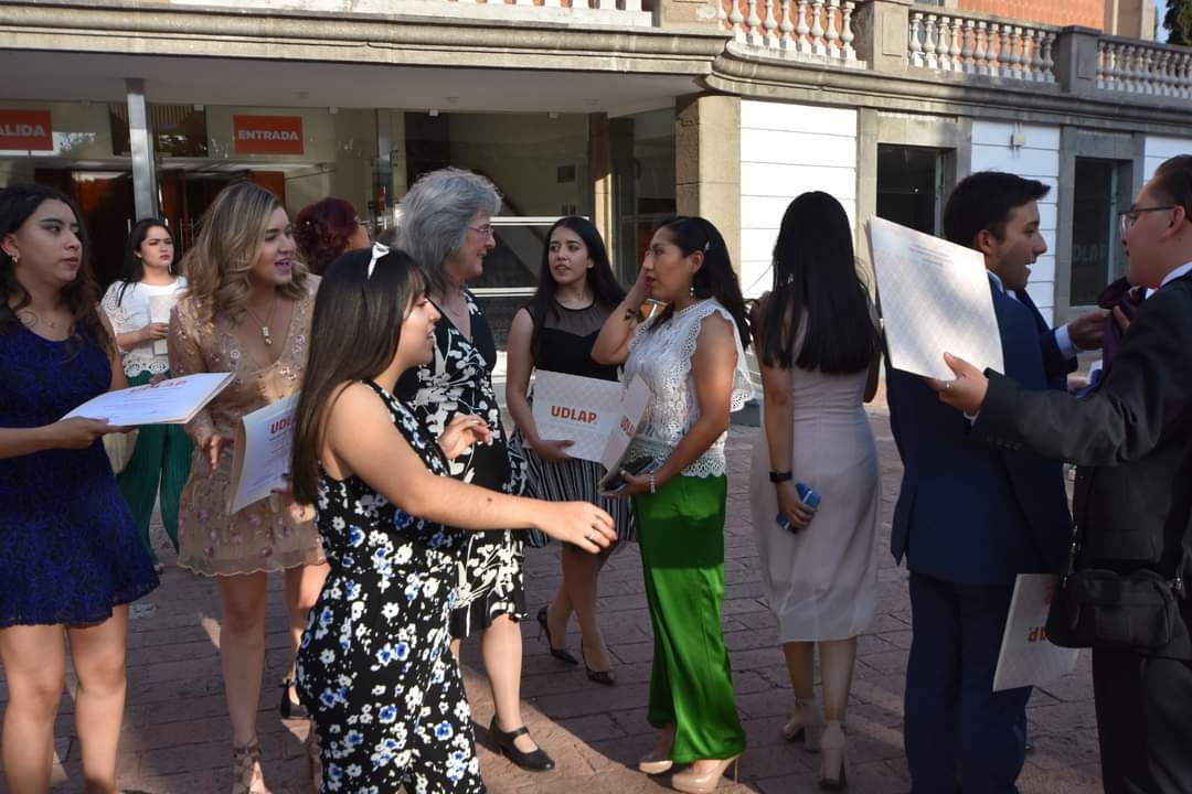 udlap's tweet photo. Hoy se llevó a cabo la 47° Ceremonia de Transición de Poderes del #CEUDLAP, en el Auditorio Guillermo y Sofía Jenkins. https://t.co/9oXsinw5OJ