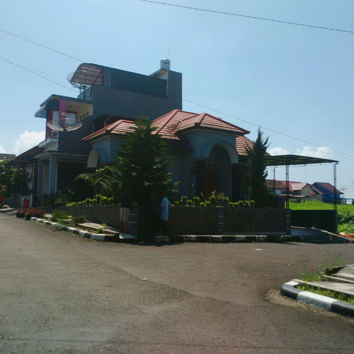 dellny26's tweet photo. Twitter please do your magic...
Jual rumah lokasi sukabumi kota
Dijual karena ada kebutuhan mendesak :(((
Spek via dm aja mangga 🙏 https://t.co/TcdaUQmOJ6