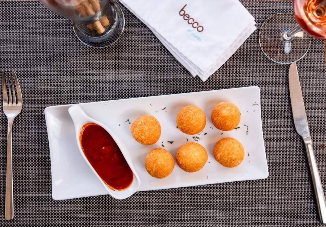 🍸La perfección se sirve en tu mesa, disfruta del viaje culinario que tenemos preparado para ti.

#BeccoAlMare  #Acapulco  #GrupoBecco #Culinaryexperience