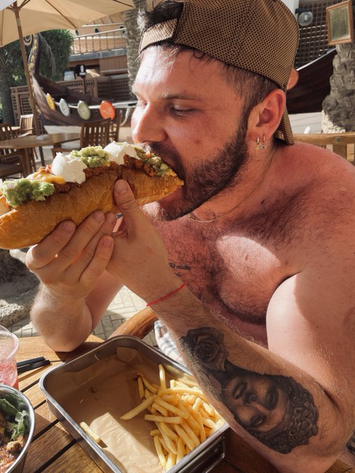 Watch doubletroubleldncouple's leaked NSFW photo on TwXstars