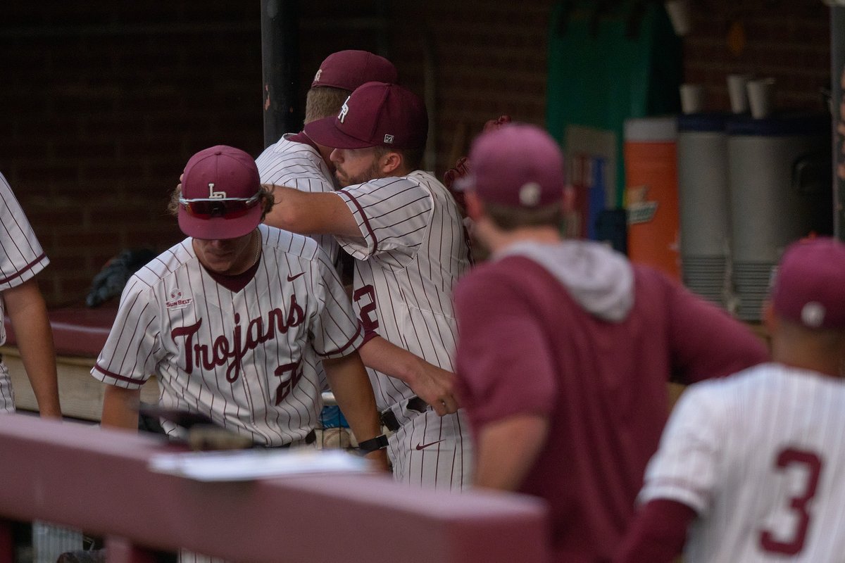 LittleRockBSB's tweet photo. What a run its been.

Thank you @hayden_arnold12 for an incredible five years at Gary Hogan Field.

#LittleRocksTeam https://t.co/L4Demj1wVf