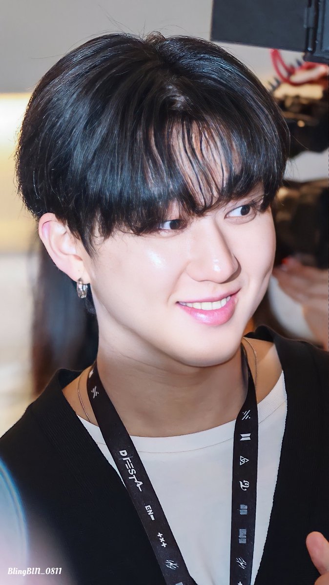 BlingBIN_0811's tweet photo. 220512 디페스타

#StrayKids  #ChangBin 
#스트레이키즈  #창빈 https://t.co/Cy3wVKkv4t