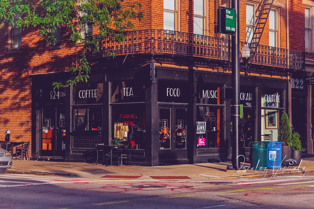 shotsby2scalez's tweet photo. Downtown, Cincinnati (Part 2 sneak peeks)..πΈπ
#2scalezVisualz #Photography #Downtown #Cincinnati #Canon https://t.co/zkGK2Xmimw