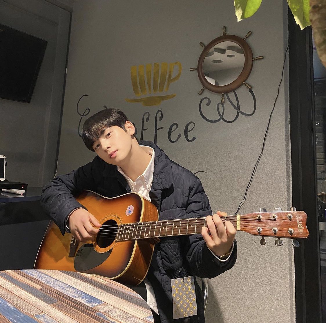 offcl_bear's tweet photo. #차은우 #CHAEUNWOO #아스트로 https://t.co/DMXxoOdoYv