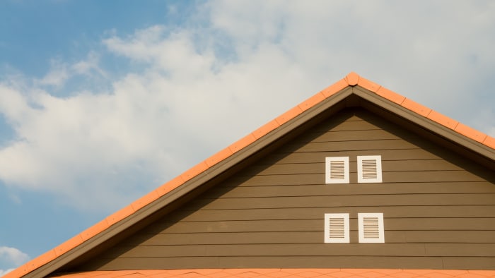 GoldenHmmrRoof's tweet photo. Property damage lawyer offers tips for Florida homeowners during hurricane season - WKMG News 6 &amp; ClickOrlando https://t.co/H0BfOOWqKX #roofinspection #roofestimate https://t.co/tubcXulP6P