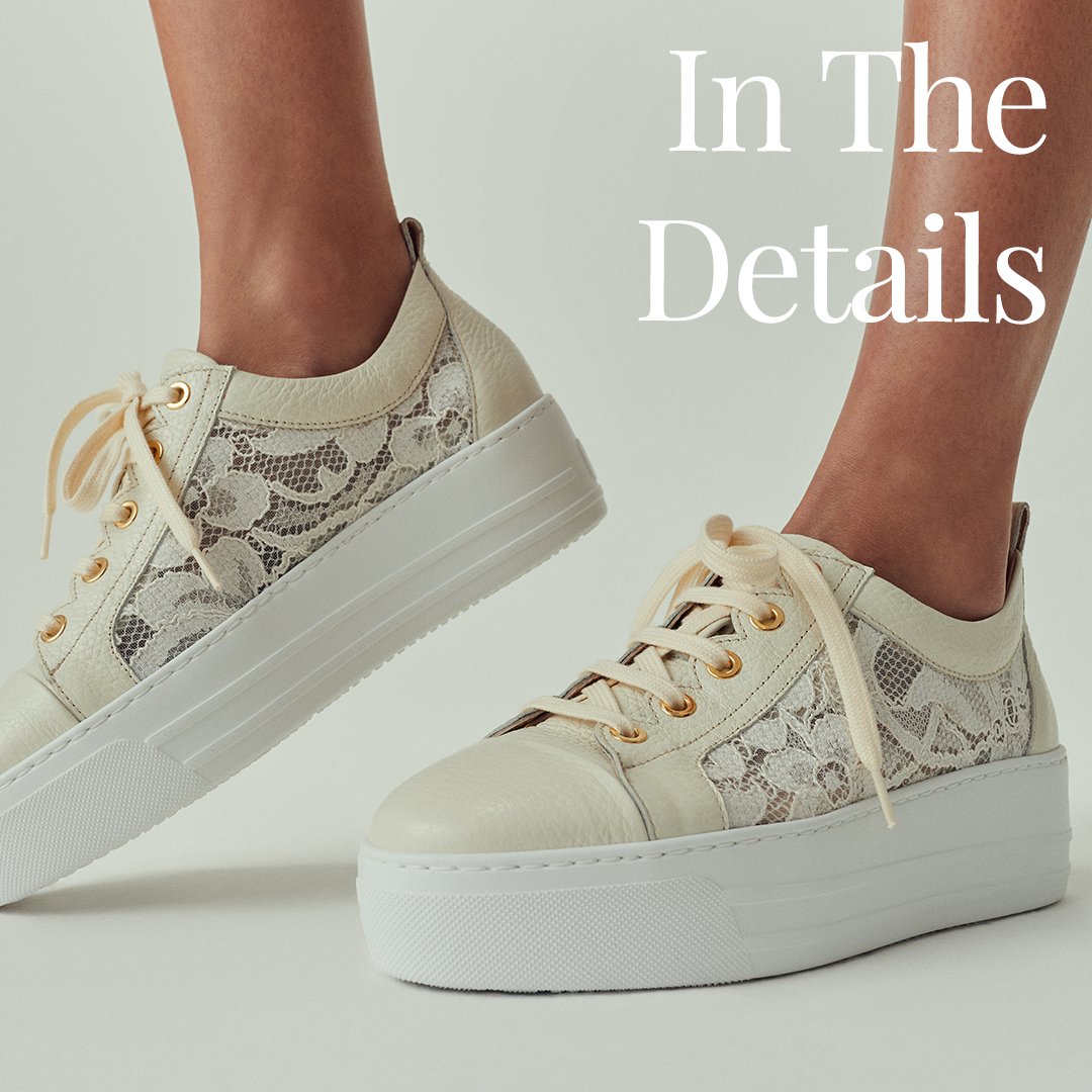randbofficial's tweet photo. From retro perforated designs to delicate lace panelling, step into our breathable summer-approved styles.
#russellandbromley #RBSummer
https://t.co/x6AMkvdT24 https://t.co/8wZi0jIYnW