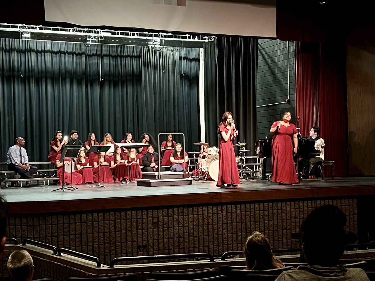 The Highland VOCALIZERS/Choral Music Dept., under the direction of Dr. John Crocker, do it again! Your voices lifted us to new heights making an incredible end to the season! We can’t wait to hear you sing one last time this academic year at the HHS Graduation(s) on June 1st!