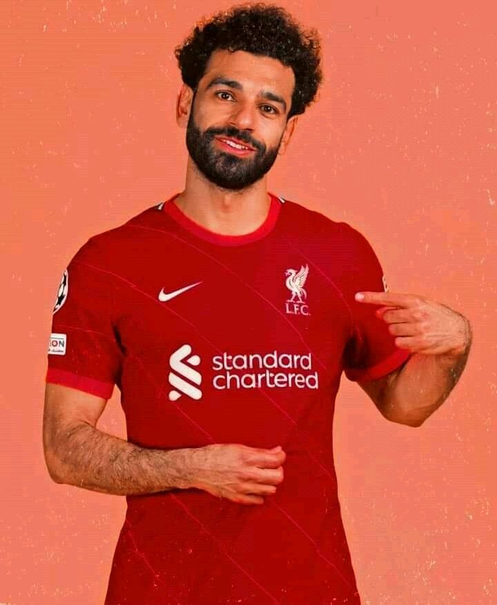 xhassan22's tweet photo. @premierleague @TrentAA @DeBruyneKev @BukayoSaka87 @MoSalah @Sonny7 @Prowsey16 @EASPORTSFIFA Salaaaaah https://t.co/WdBVLE826F
