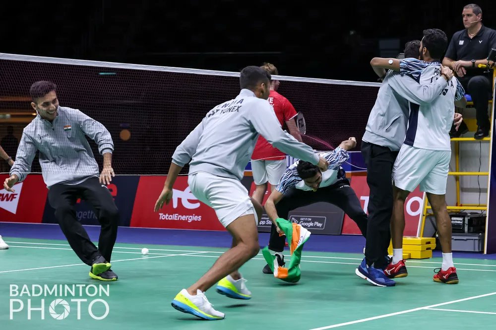 lakshya_sen's tweet photo. The last hurdle. The big one. Let's do this, TOGETHER. 

This is INDIA. 🇮🇳 #ThomasAndUberCup2022 #TUC2022 #BWF https://t.co/bvSU8XrsrQ