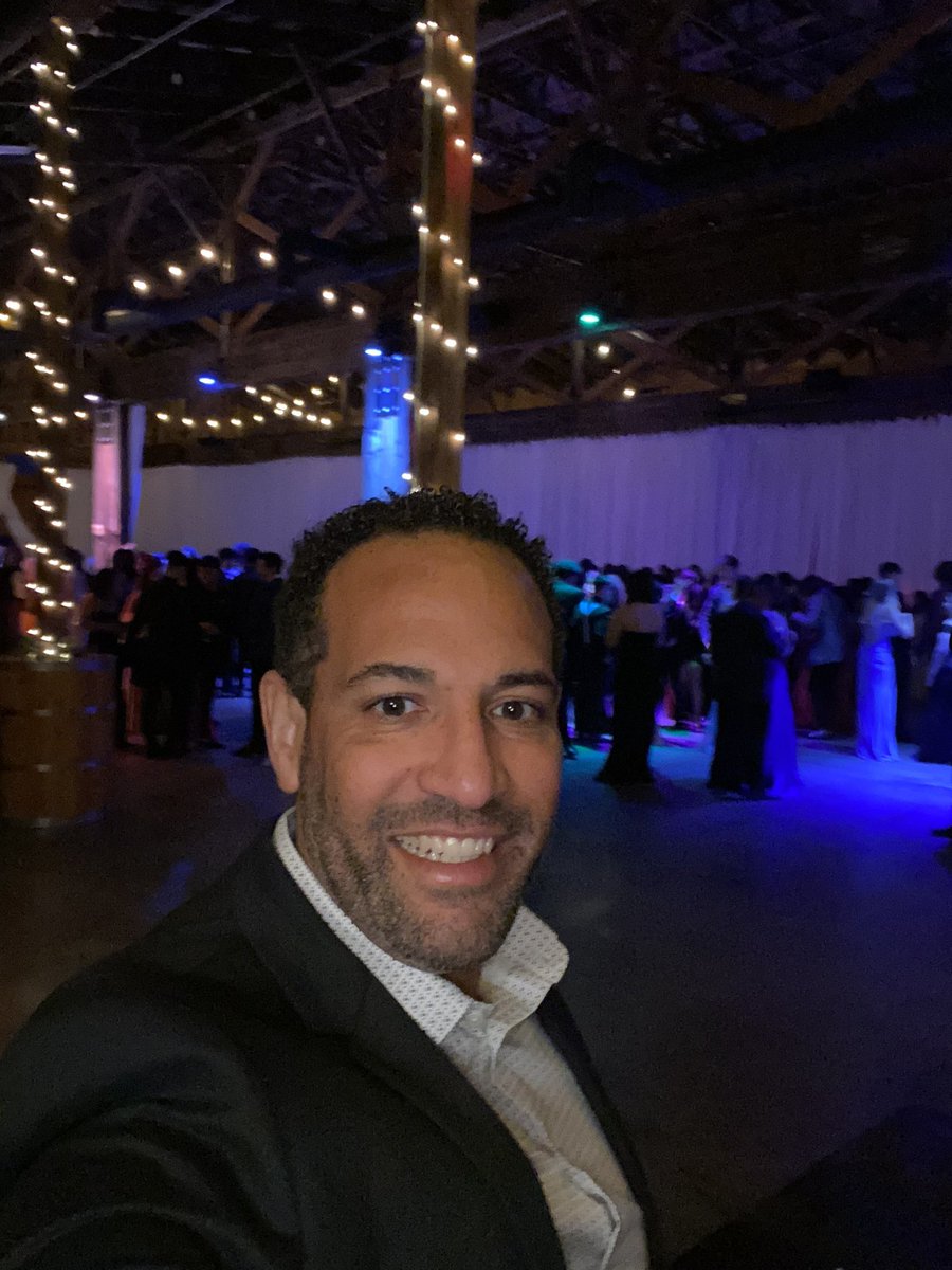 AP_Atkins's tweet photo. #prom2022 #MarinerCity https://t.co/Cvek6RPwl9