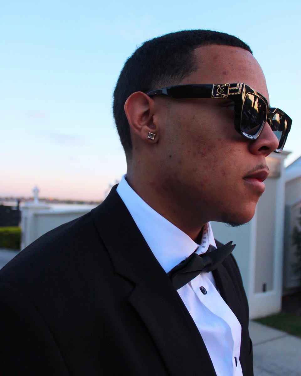 HumbleVisions_'s tweet photo. 💎#humblevisions #Prom #nyc #nycphotographer https://t.co/tFnORCPPty