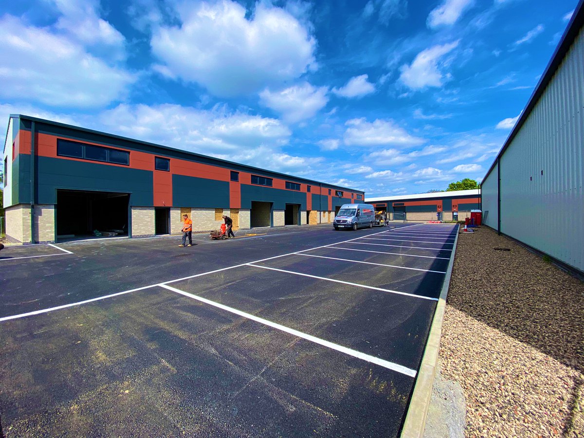 As commercial units go, these are stunning examples here <a href="/Leafbridge/">Leafbridge</a> #Lincoln 

<a href="/jraLincoln/">John Roberts Architects</a> <a href="/stirlindev/">Stirlin Group</a>