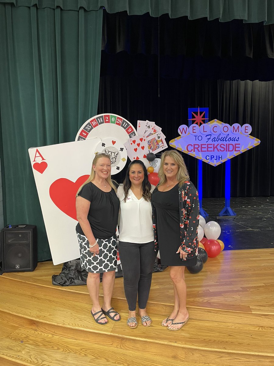 BrandiHalverson's tweet photo. Just having some fun with some amazing @TISDCPJHS peeps at the #8thgradebash When you love what you do and who you do it with, you build a work family! @TomballISD @cpjh_jv @MsNPriwer_TISD @jenhobbs_ela @MissFranco_CPJH https://t.co/aKQaX6yYoY