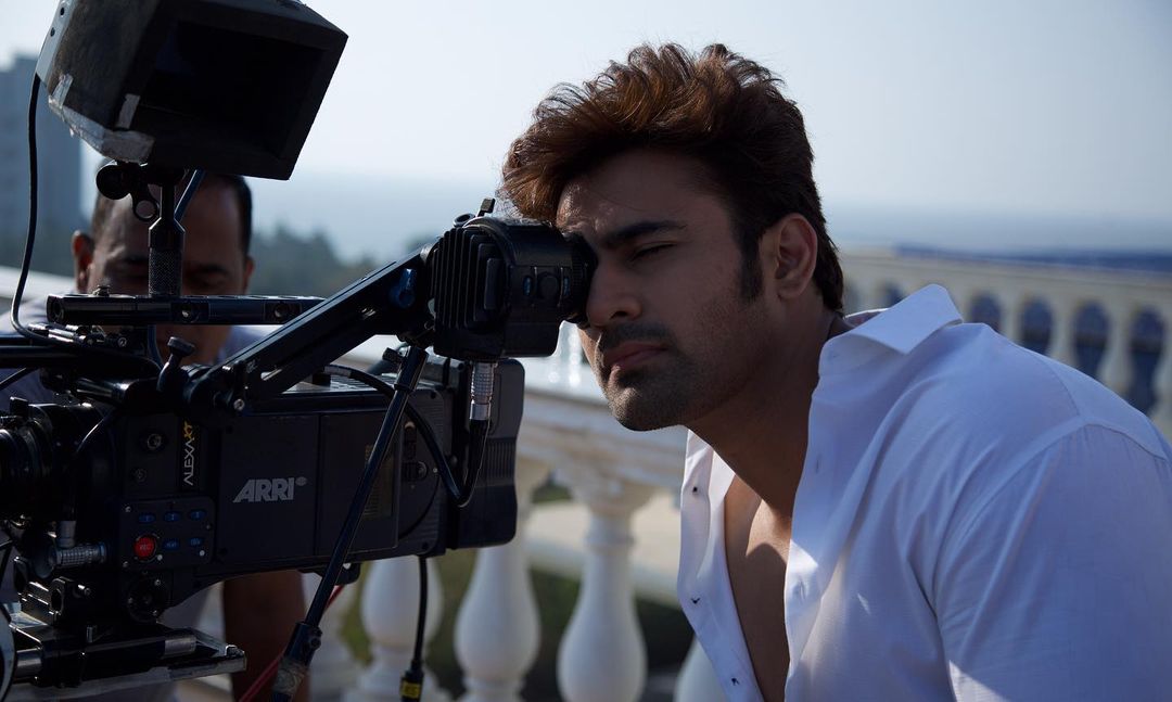 proudpearlians's tweet photo. BTS from '' PEERH MERI '' 
Happy 3 Years of Peerh meri Pearl Sir ❤️ @pearlvpuri #PearlVPuri #peerhmeri 😊 https://t.co/J30t4xBpIR