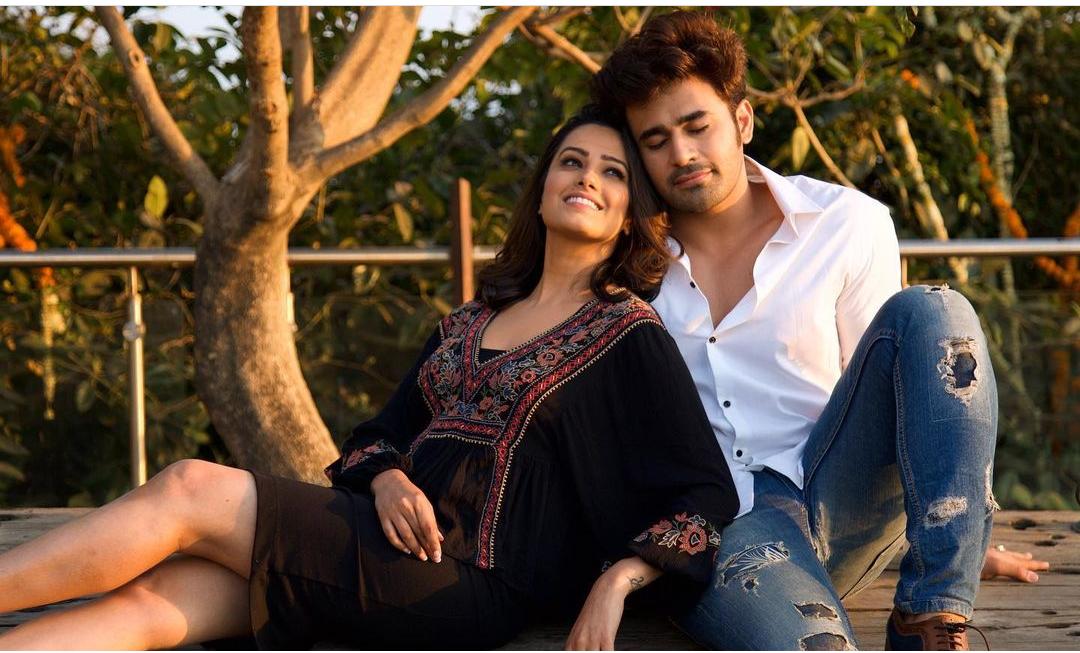 proudpearlians's tweet photo. BTS from '' PEERH MERI '' 
Happy 3 Years of Peerh meri Pearl Sir and Anita di  ❤️ @pearlvpuri @anitahasnandani
#PearlVPuri #peerhmeri https://t.co/JF6xQ4RFZH