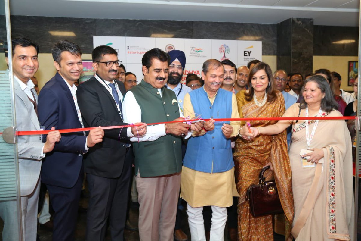ChandniRochlani's tweet photo. Had a privilege to attend the Madhya Pradesh start-up conclave.
@minmpmsme @ChouhanShivraj @narendramodi @dalmiaj @UJ_Singhania @meetu115 @ficcifloindore @ficci_india @FICCIFLO 

#startupindia 
#MPStartupPolicy2022 
#MPstartupconclave2022 
#MadhyaPradesh #indore 
#startups #ficci https://t.co/yqepbqaSXz