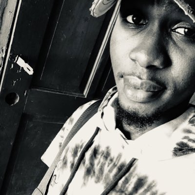 RenardStr's tweet photo. #NewProfilePic https://t.co/gZRHvrU3Eh