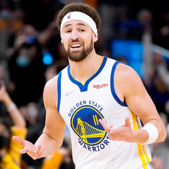 TheHoopCentral's tweet photo. Klay Thompson tonight:

30 Points 
8 Rebounds
3 Blocks
50% FG
8 3PM

GAME 6 KLAY. 🔥🔥🔥🔥 https://t.co/oGsAassoHo