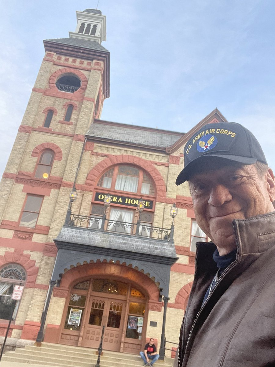 JrzyJoePiscopo's tweet photo. Tmrw - #WoodstockOperaHouse for #SonsOfAmericanLegion ๐บ๐ธ https://t.co/v4bbnyXtLy