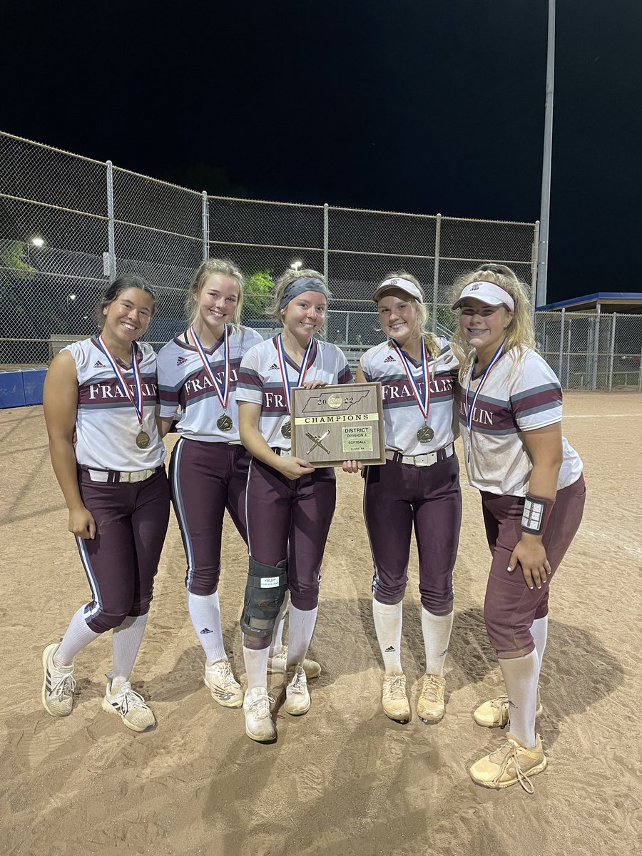 wcsFHSsb's tweet photo. Abby O’Hagan- Tournament MVP,  All Tournament Team- Harris, Willis, Costello, and Ernest https://t.co/rqUwYunRjw