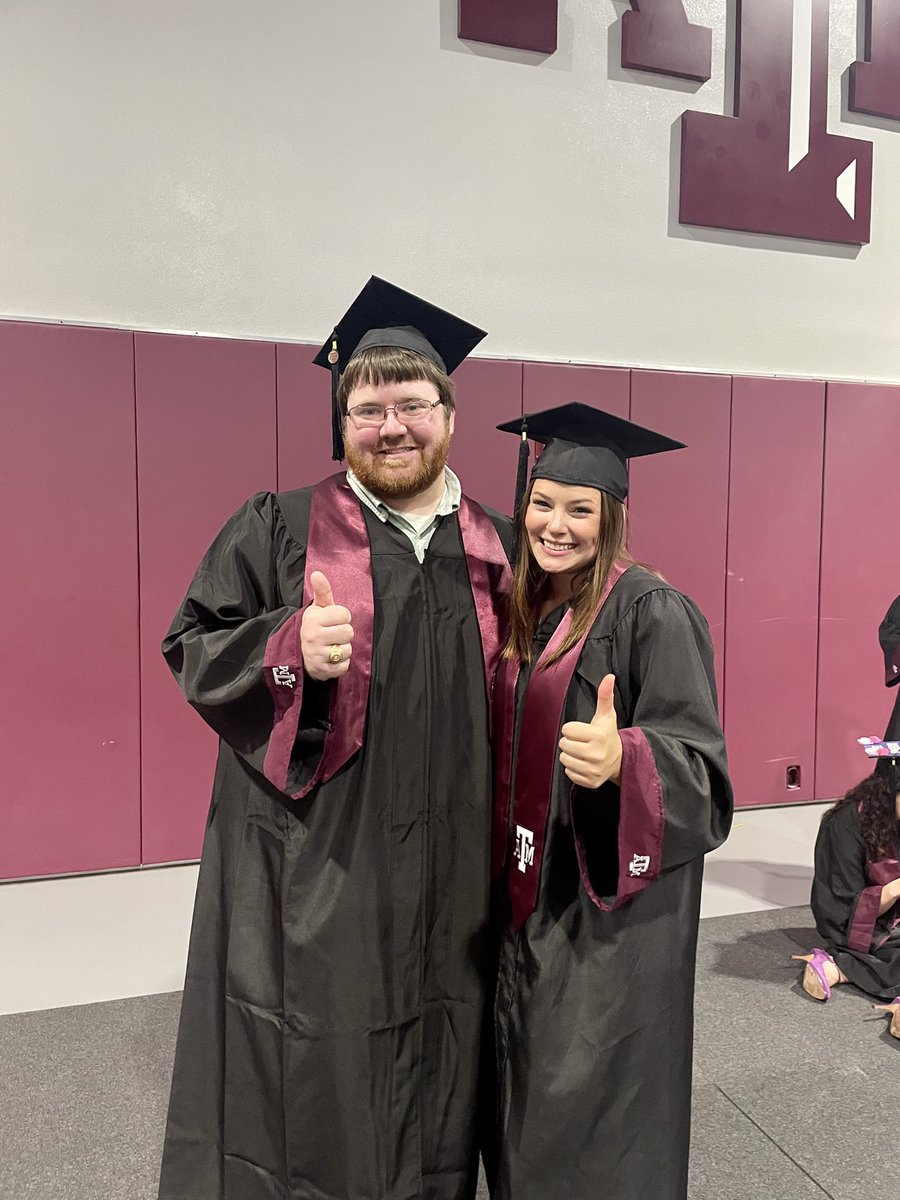 bradystonex's tweet photo. thank you for the rides to work, for not getting mad when i FT you 5 times a day, for laughing with me and for being an amazing friend. 

i couldn’t have done college without you! 🥲🤍 https://t.co/bSOmM9fIPm