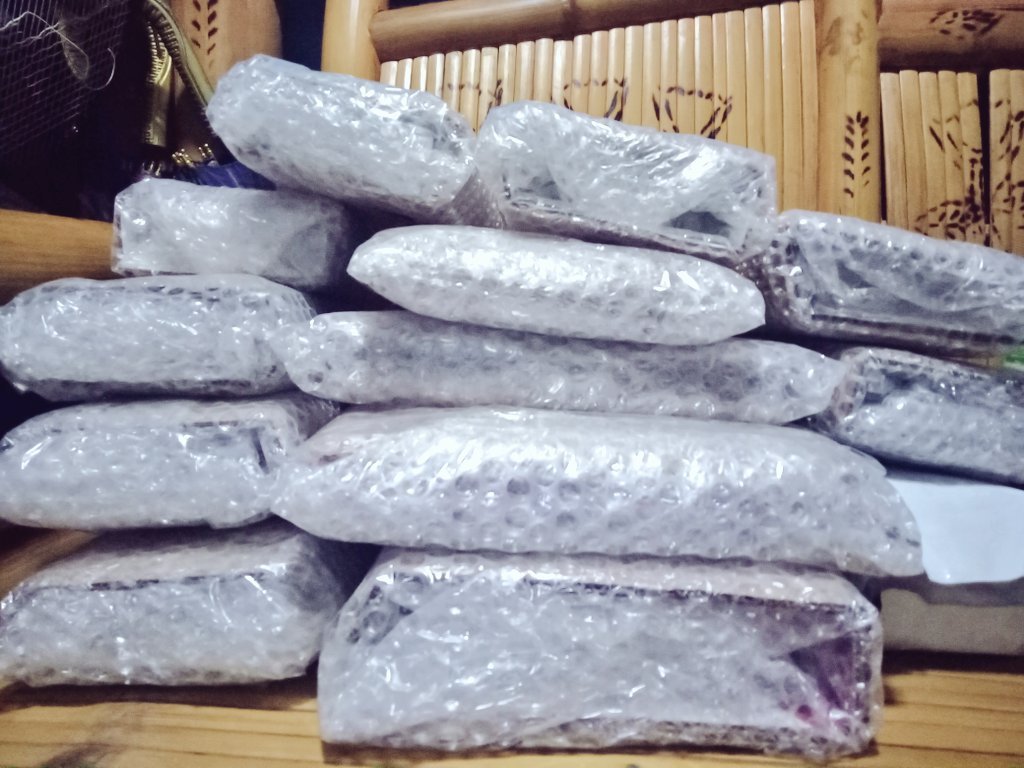 eysie_kshop's tweet photo. Sale‼️ Sale‼️ Sale‼️ Sale‼️ Sale‼️

🔴Buy 1 Take 1 Random Unsealed Album
🔴150 pesos only
🔴Onhand PAYO
🔴GCash SCO only
🔴Ob pb cd random inclusions

https://t.co/sCfELwmRm4

#eysie_onhand

wts lfb wtb lfs albums  bts enhypen txt  ateez wonho monsta x blackpink the boyz https://t.co/CqVDSRI8sP