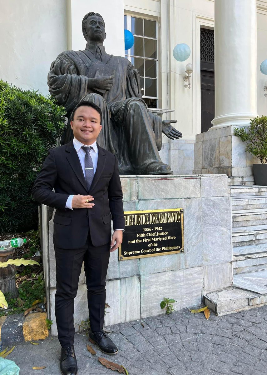 iacocaatelier's tweet photo. Glenn in our bespoke suit for his signing of the roll of attorneys
.
.
.
.
.
#bespokesuit #cebubased #cebutailor #cebutailorshop #cebusuit #cebusuitdesigner #cebufashiondesigner #cebufashion #menswear #signingoftherollofattorneys https://t.co/mgqYSuckDX