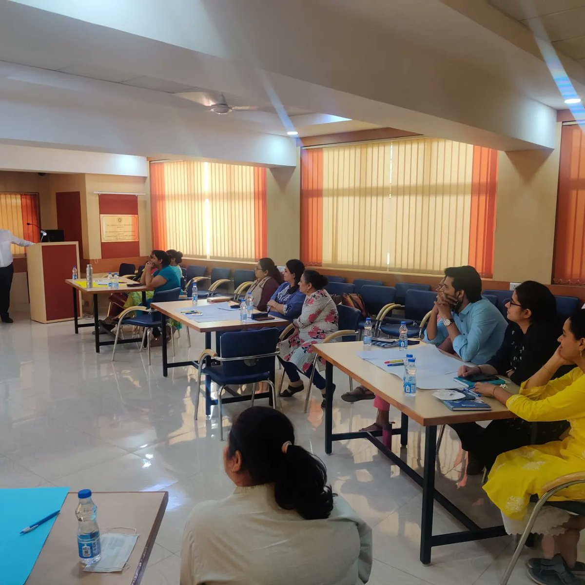 SIP_Physio's tweet photo. Thank you Dr. Amit Sharma of @RKUniversity for conducting a #SIPTALK on such an enriching and engaging session on Creating an Effective Learning Environment Using Multiple Intelligence for #Physiotherapy Teachers.
#IndianPTs #GlobalPT #Funding4PTs https://t.co/TJlJHLhfOj
