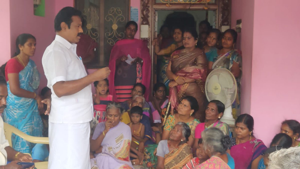 sivapriya96's tweet photo. #Socialjustic #vanniyar #peoplesave #TNGovt #samejustic #mayiladuthuraidistrict #Thirumanchery #PMKForce #BAN_PCR #Thirumananjeri #CasteAttackOnInnocentVanniyar https://t.co/KGW95RSJWd