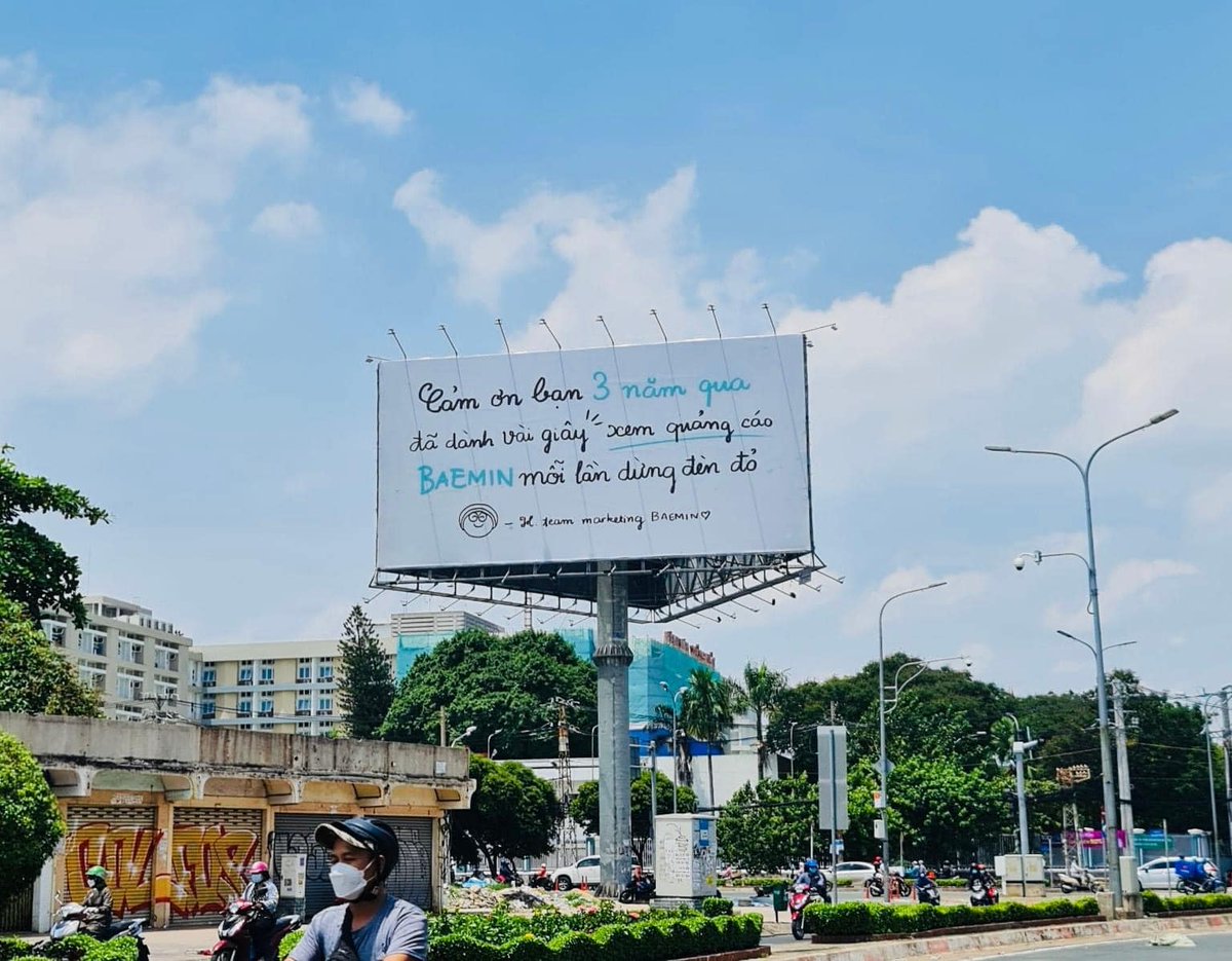 BillboardPano's tweet photo. Billboard quảng cáo ngoài trời
BaeMin quảng cáo một thời tri ân

Ảnh: Sưu tầm

#bangquangcaongoaitroi #bangquangcao #quangcaongoaitroi #chothuebangquangcaongoaitroi #ooh #bienquangcaongoaitroi #billboard #pano #chothuebillboard https://t.co/qROrrBZ3Ol