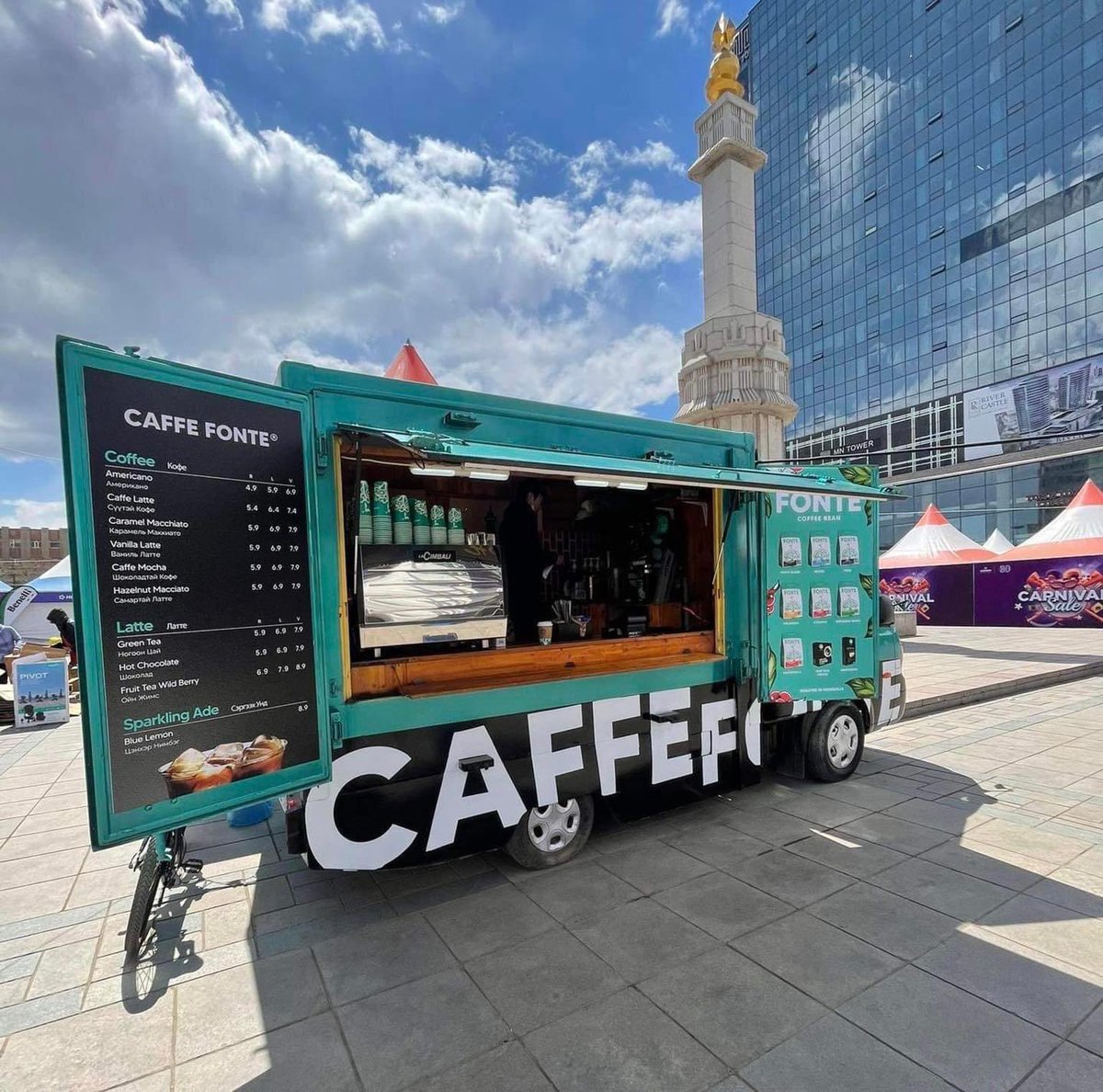 CaffeFonte's tweet photo. CAFFE FONTE кофе шоп ялалтын талбайд 💚
FONTE брэнд ялалтын талбай дээр 5-р сарын 23-ыг дуустал Монголдоо хуурсан шинэхэн кофегоор үйлчилнэ жүү ☕️
#АялдагКофеШоп #CaffeFonte #МонголКофе https://t.co/sAUfDkeBCo