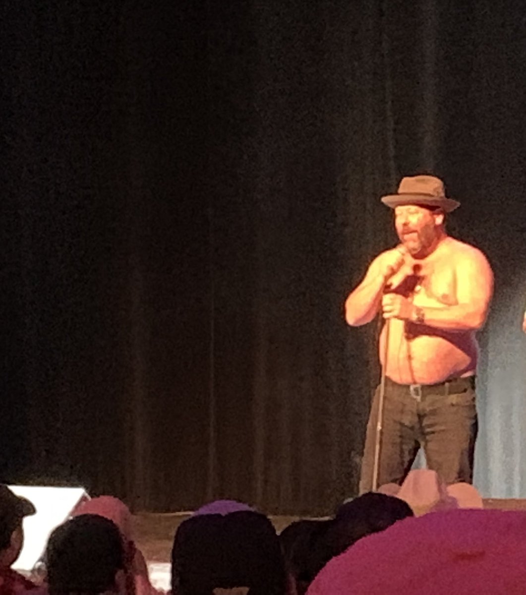 BMS_VoiceGuy's tweet photo. Thanks @bertkreischer. Hell of a show as usual. #themachine #bertkreischer #sanantonio #bmsradio https://t.co/RXXdEl42IB