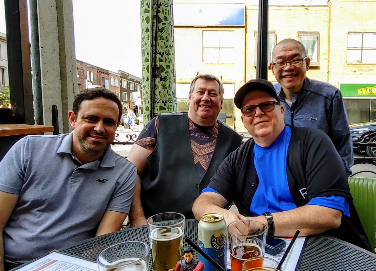 crissray's tweet photo. I was keeping a lookout for fellow @Kimbits416 but we weren't able to get a table for more than 7. #WeWereDreamers #WWDToronto
Don't know if you heard inside but there were a bunch of fur protesters outside trying to convince Simu not to represent Nobis clothing. https://t.co/MIm3uNVTea