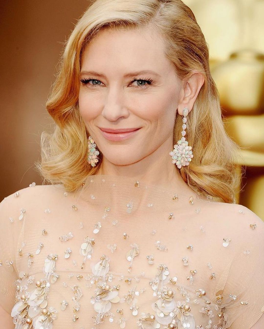 Happy Birthday to Cate Blanchett.
(14 May 1969). 