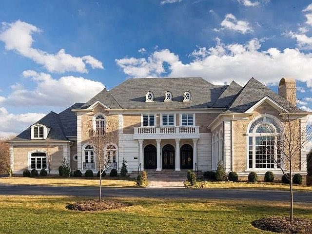 CEOkolbe's tweet photo. Not stopping till my crib like this 😤 https://t.co/jkoPffV7U0