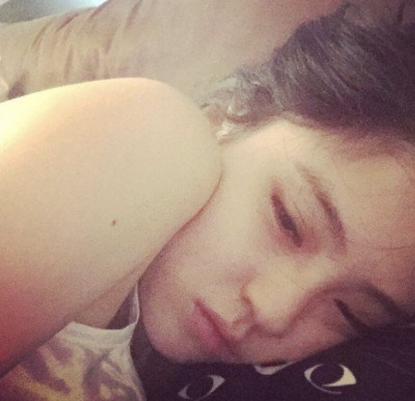 yusoxee's tweet photo. when u just woke up but ure han sohee https://t.co/00cpwtnJbi
