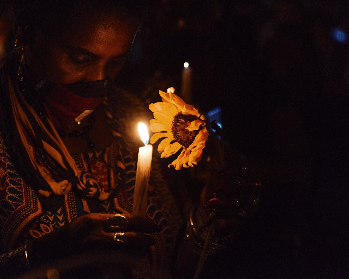 Viernes, 13 de mayo de 2022 - Parque de la Fraternidad, La Habana, Cuba. Vigilia en honor a las víctimas de la explosión del hotel Saratoga.