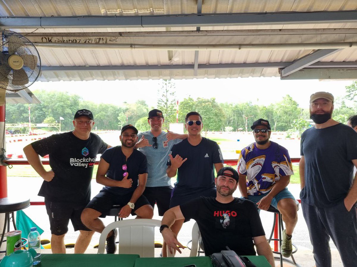ck_conference's tweet photo. Fun times go karting 🏎with some of our sponsors, @Blockbankapp and @FreewayFi. And also notable mentions to Dereck from @BCVMetaverse and Chris from @tknevents . #coachkexperience #coachkconference https://t.co/UbDNdJuDnc