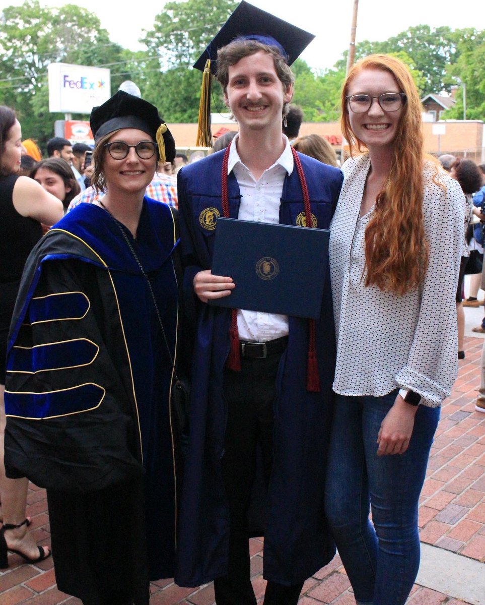 PatrickGallag_'s tweet photo. Thrilled to have graduated from UNCG with a BS in Biology! Huge thanks to Lexi, Kasie, and everyone else in the Raymann lab for all of the support.  Very excited to see what the future holds https://t.co/P7ilWA9zSv